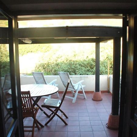 Nice Apartments In Waterfront Villa In Bosa Porto Alabe Tresnuraghes Екстериор снимка